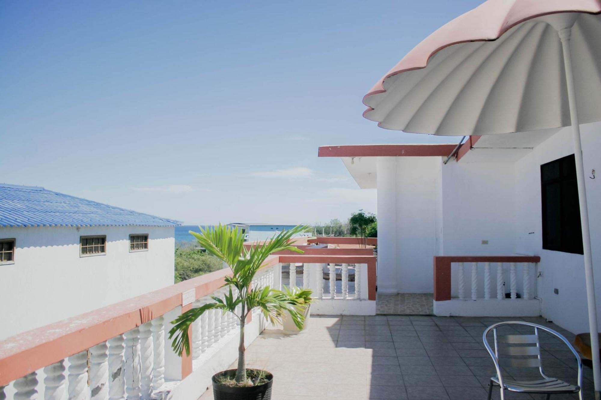 Casa De Nelly Hotel ปูแอร์โต บาเกริโซ โมเรโน ภายนอก รูปภาพ