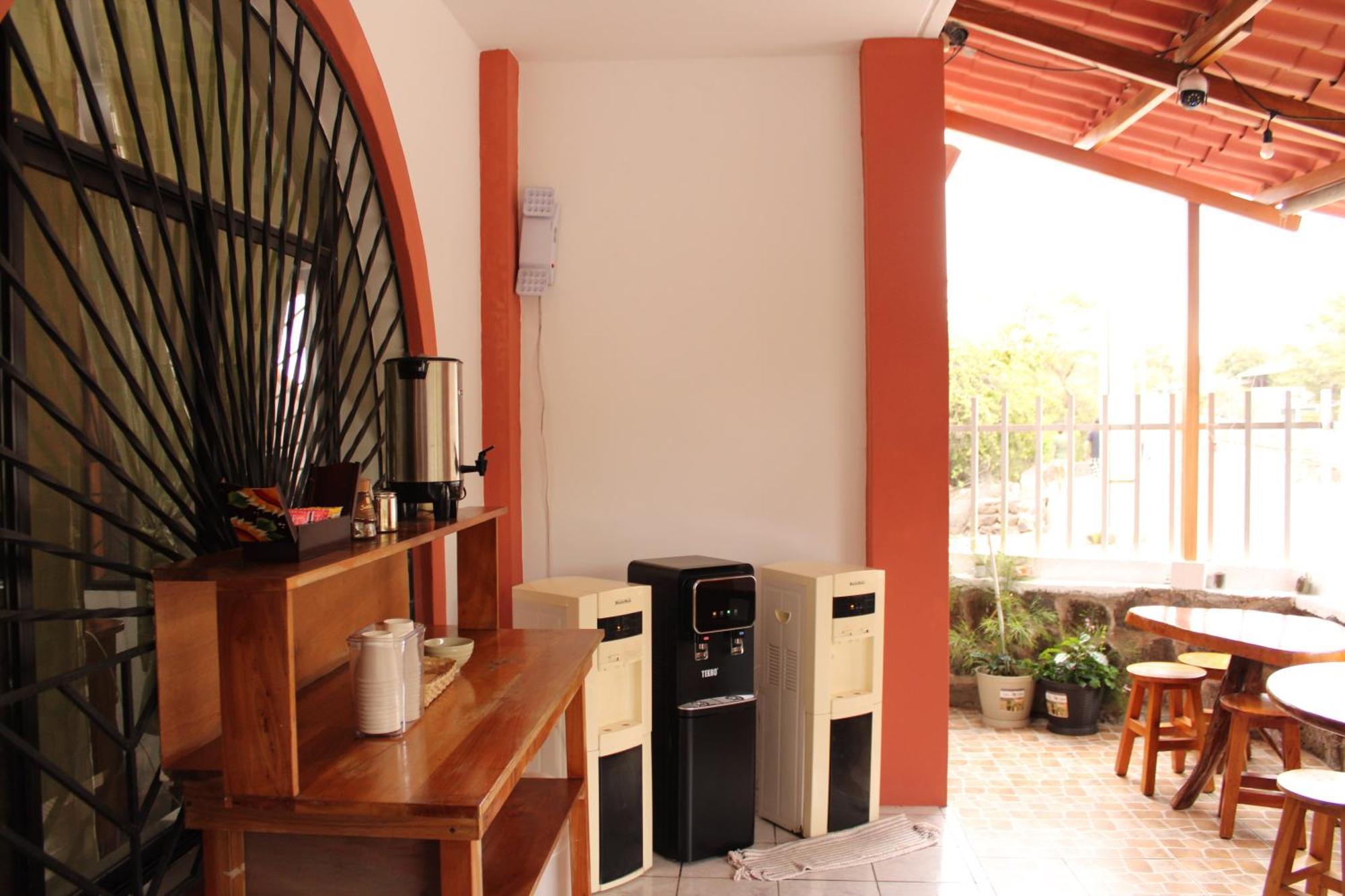 Casa De Nelly Hotel ปูแอร์โต บาเกริโซ โมเรโน ภายนอก รูปภาพ